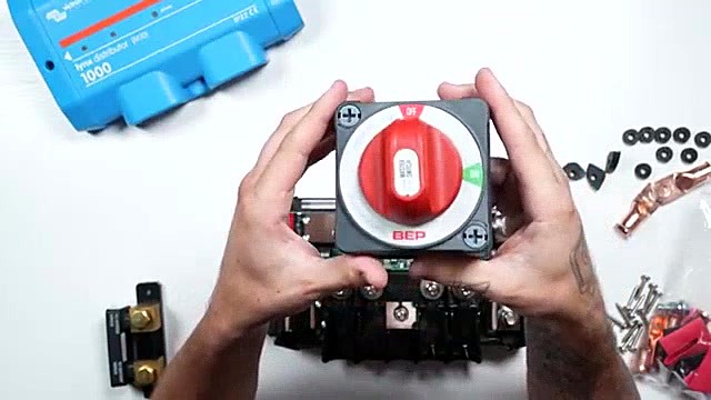 What’s New in the Victron Lynx Distributor M10? Full Breakdown + Wiring Demo